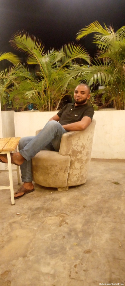 Ukitumia kanuni ya 80/20 kwa kuzingatia 
1. Focal Point 
2. Muhimu Vs Haraka na
3. Gawa majukumu yako.

Utajiondoa kutoka katika kundi lawatu ambao huwa wanaonekana wako bize kilasiku ila wana matokeo madogo katika maisha yao.

#Joel Nanauka